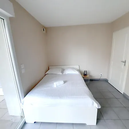 Le 18 - 2 Personnes, Avec Terrasse Apartamento *