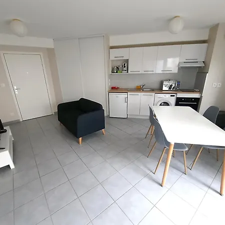 Le 18 - 2 Personnes, Avec Terrasse Apartment *