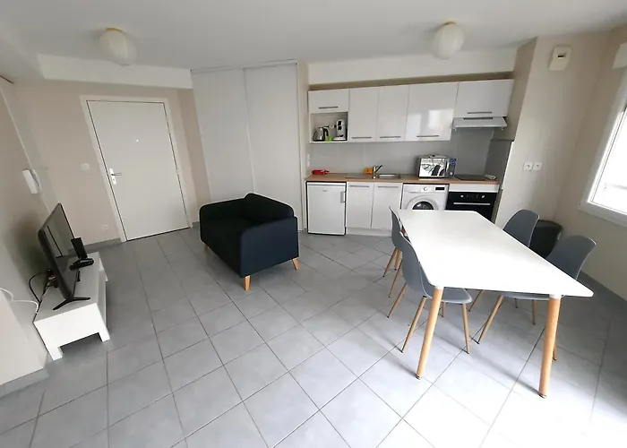 Le 18 - 2 Personnes, Avec Terrasse Appartement *