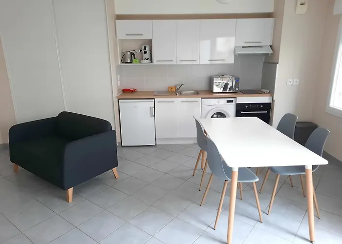 Le 18 - 2 Personnes, Avec Terrasse * Dijon